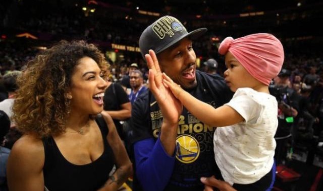 开云-勇士动荡来临？追梦跳出合同外 另一王朝功臣离队