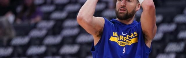 开云APP-汤普森续约谈判已有眉目 勇士接触霍华德欲补中锋