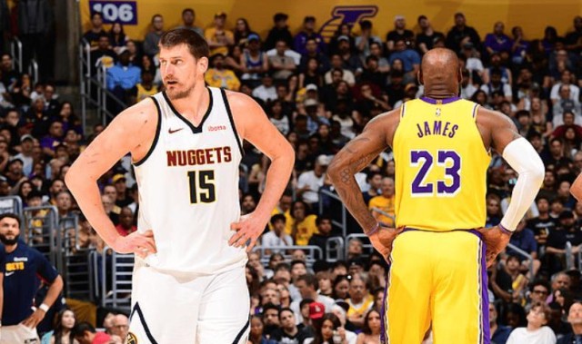 开云下载-55分+47分+46分！历史首人！这就是他能拿4年2.7亿顶薪美金的原因