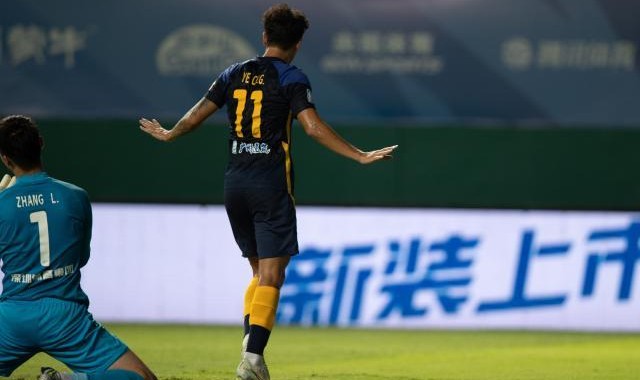 开云APP-【中超】叶楚贵捅射糜昊伦点射 深足1比1扳平广州城