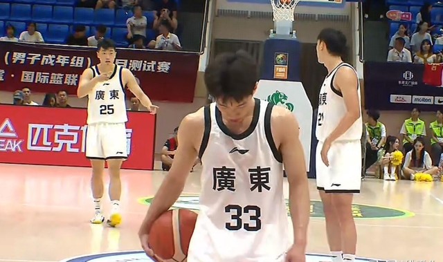 没他不行！CBA最强小外援或被广东队挖走，保送杜锋躺进总决赛？