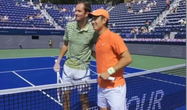 开云网页-商竣程遭梅总双杀背后原因扎心，“重生者”袁悦拒绝正赛一轮游