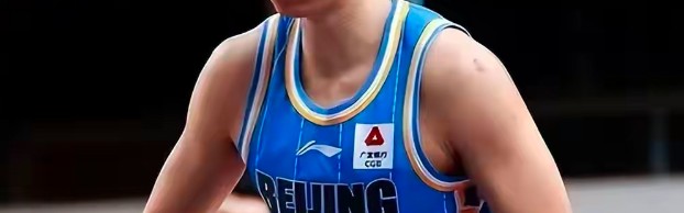 开云官方-惊不惊奇！周琦也得靠一边