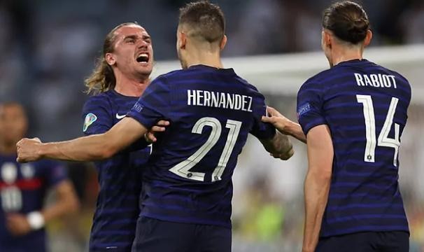 kaiyun-梁宏业：法国队扛起反足球大旗