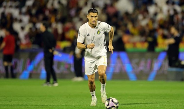 开云官方-难怪C罗会罢赛！曝沙特豪门欠薪严重，不支付工资将继续拒绝出场