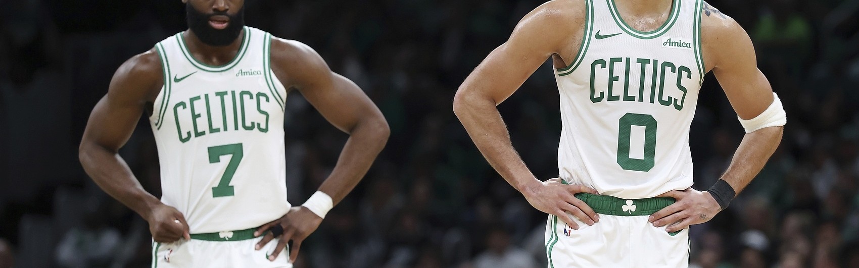 开云官方-张佳玮：杰伦·布朗可以是本季MVP前4 塔图姆最高MVP排位也是第4