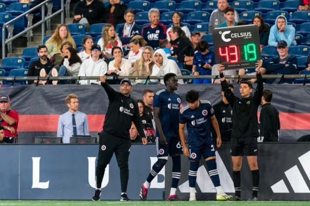 1702612708290046484.jpg 1702608323633.jpg